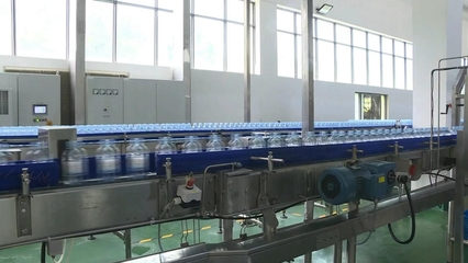一泓清泉淌出“綠色經濟”大產業 政策引進的路徑與實踐